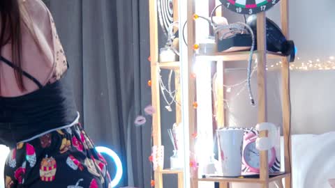 ElisabethDavis online show from January 25, 2025, 6:57 pm