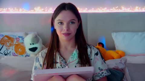 ElisabethDavis online show from February 26, 2025, 10:31 pm