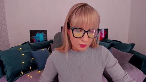 Elisabeth online show from February 6, 2025, 11:32 am