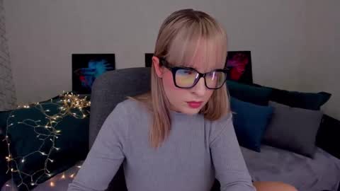 Elisabeth online show from February 14, 2025, 3:05 pm