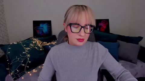 Elisabeth online show from February 14, 2025, 9:10 pm