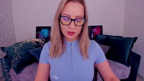 Elisabeth online show from March 10, 2025, 12:26 pm