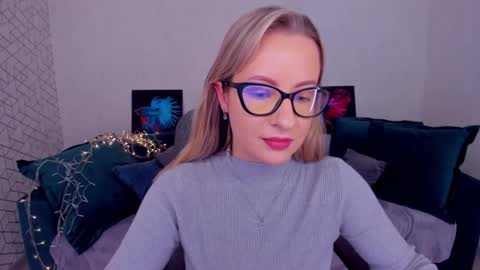 Elisabeth online show from March 12, 2025, 12:47 pm