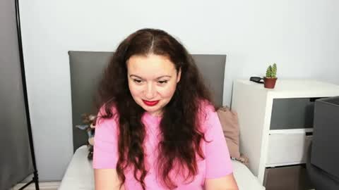 Snapshot of elisabethxsweet chatting on July 10, 2026, 2:30 pm ElisabethXSweet online show from July 10, 2026, 2:30 pm