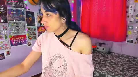 Snapshot of elisdarling chatting on June 17, 2026, 9:27 pm elisdarling online show from June 17, 2026, 9:27 pm