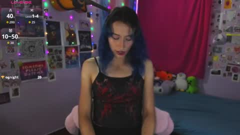 Snapshot of elisdarling chatting on June 23, 2026, 8:51 pm elisdarling online show from June 23, 2026, 8:51 pm