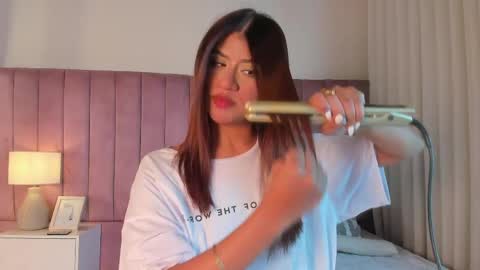 Elise diamond online show from April 2, 2026, 12:41 am