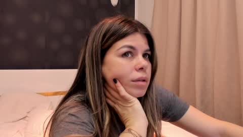 Elly online show from March 8, 2026, 8:23 pm