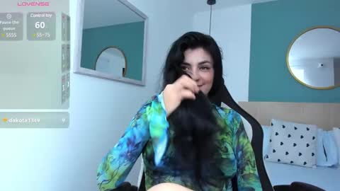 Snapshot of elissa_iris chatting on March 6, 2025, 2:19 am E L I S S A online show from March 6, 2025, 2:19 am