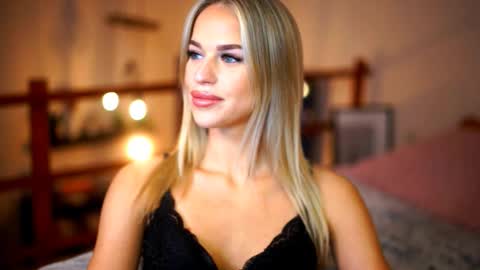 Sunflower  online show from January 14, 2026, 12:11 pm