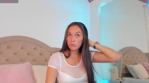 Snapshot of elivayne chatting on March 12, 2026, 10:27 pm ELIII online show from March 12, 2026, 10:27 pm