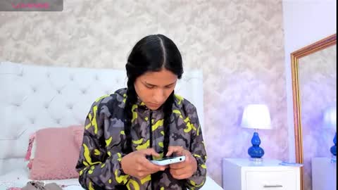 Elizabet Taylor online show from January 4, 2025, 1:53 pm