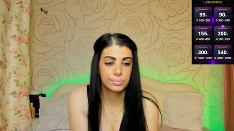 Eliza online show from September 18, 2025, 6:10 pm