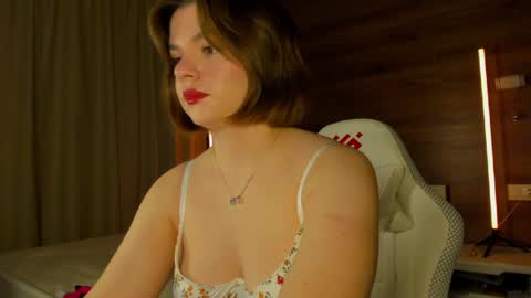 Snapshot of elizabeth_hottie chatting on May 21, 2026, 12:28 am Elizabeth online show from May 21, 2026, 12:28 am