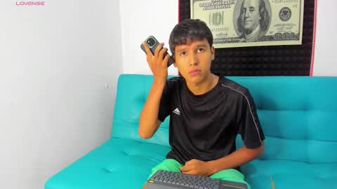 Snapshot of elizabeth_lamer chatting on November 18, 2025, 6:51 am Elizabeth Lamer online show from November 18, 2025, 6:51 am