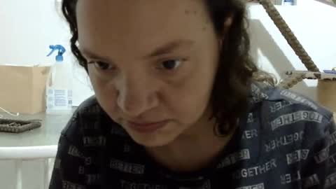 Elizabeth Martinez  online show from December 9, 2024, 6:46 pm