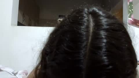 Elizabeth Martinez  online show from January 26, 2025, 6:48 pm