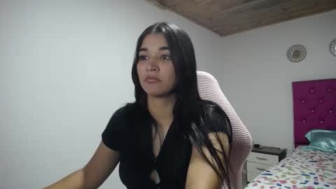 Snapshot of elizabeth_sweetty chatting on November 18, 2025, 12:42 pm Elizabeth online show from November 18, 2025, 12:42 pm