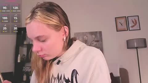 Snapshot of elizabethandersen chatting on May 31, 2026, 1:14 am Elizabeth online show from May 31, 2026, 1:14 am