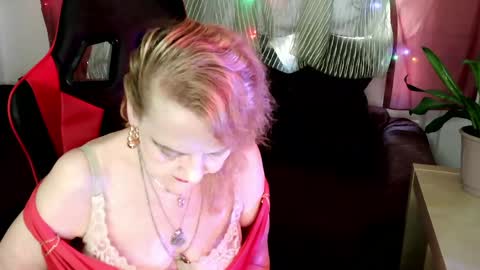 Snapshot of elizabethmonro chatting on June 7, 2026, 4:44 pm Hellomy name is Liset Monroe online show from June 7, 2026, 4:44 pm