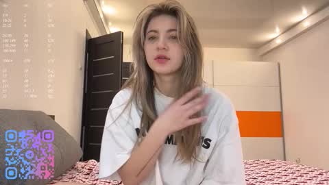 Mia online show from February 21, 2026, 9:10 am