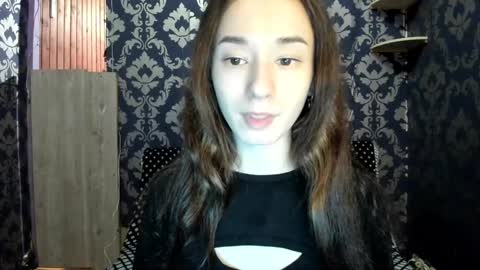 elizabethrice online show from January 16, 2025, 10:34 pm