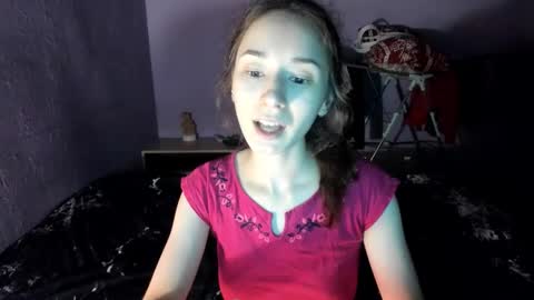 elizabethrice online show from October 14, 2025, 3:02 pm