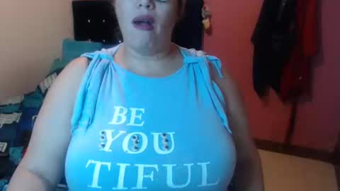 Snapshot of elizabethtaylor1 chatting on February 4, 2025, 10:43 am Elizabeth online show from February 4, 2025, 10:43 am