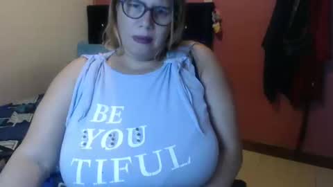 Snapshot of elizabethtaylor1 chatting on February 4, 2025, 1:48 pm Elizabeth online show from February 4, 2025, 1:48 pm