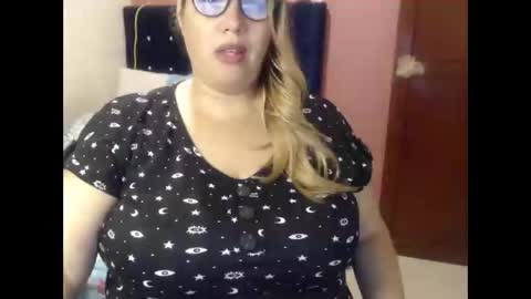 Snapshot of elizabethtaylor1 chatting on February 25, 2025, 11:11 pm Elizabeth online show from February 25, 2025, 11:11 pm