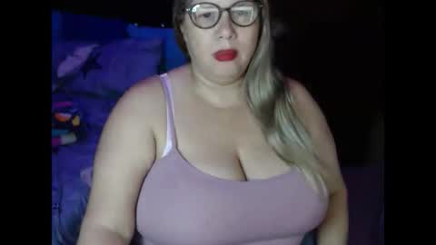 Snapshot of elizabethtaylor1 chatting on September 16, 2025, 11:11 am Elizabeth online show from September 16, 2025, 11:11 am