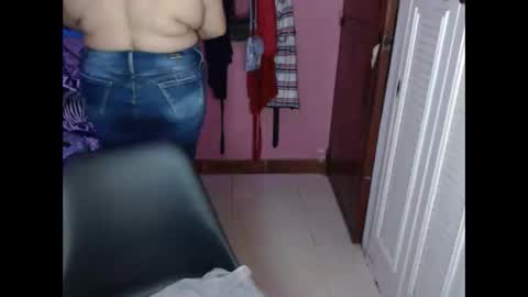 Snapshot of elizabethtaylor1 chatting on September 25, 2025, 12:09 pm Elizabeth online show from September 25, 2025, 12:09 pm