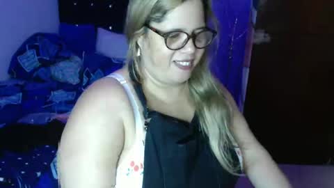 Snapshot of elizabethtaylor1 chatting on November 15, 2025, 3:08 pm Elizabeth online show from November 15, 2025, 3:08 pm