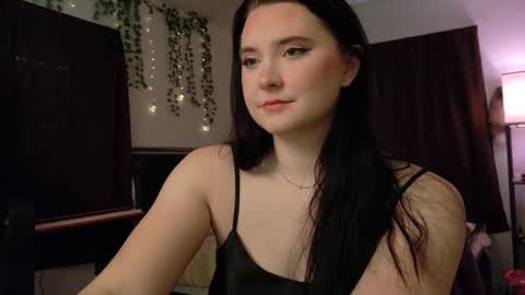 Eliza online show from December 23, 2024, 1:35 pm