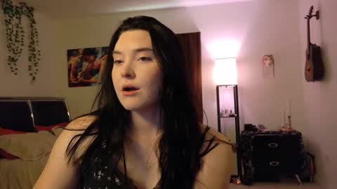 Eliza online show from February 11, 2025, 10:39 pm
