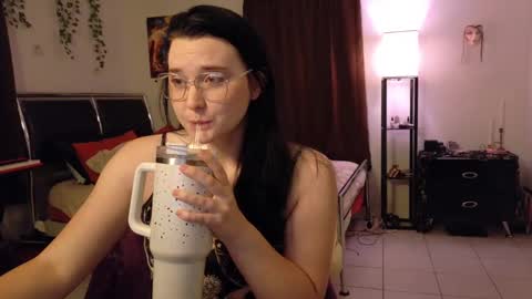 Eliza online show from February 28, 2025, 11:14 am