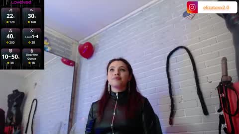Snapshot of elizatex chatting on June 3, 2026, 8:14 pm online show from June 3, 2026, 8:14 pm