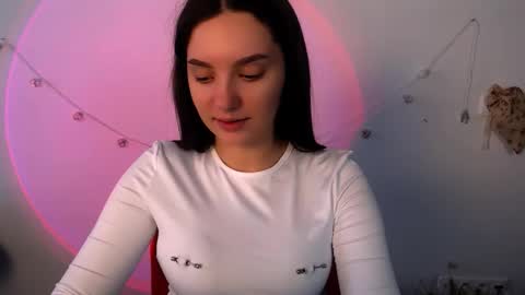 elizsun online show from February 19, 2026, 8:54 am