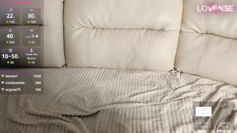 Eliz                               online show from February 16, 2025, 6:32 pm