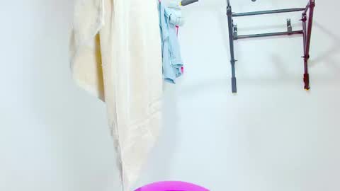 Diana online show from February 4, 2025, 6:17 pm