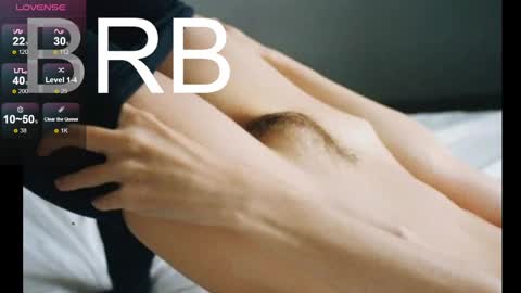 Ella   Give it a thumbs up please its important online show from February 20, 2025, 5:55 am