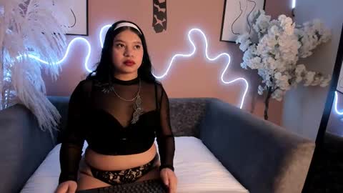 Ella online show from November 20, 2025, 12:05 pm