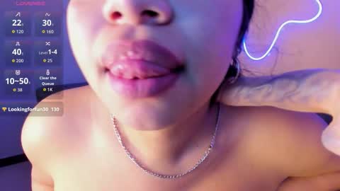 Ella online show from November 27, 2025, 2:52 pm