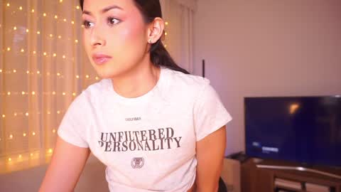 ELLA OWEN online show from January 29, 2025, 1:17 pm