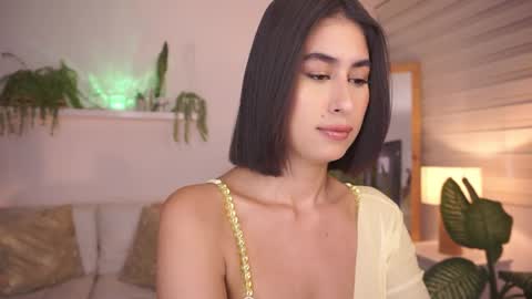 ELLA OWEN online show from March 19, 2026, 6:45 pm