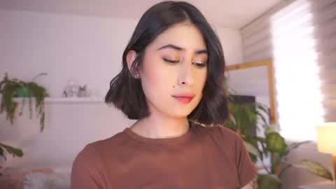 Snapshot of ella_owen chatting on May 5, 2026, 2:36 pm ELLA OWEN online show from May 5, 2026, 2:36 pm