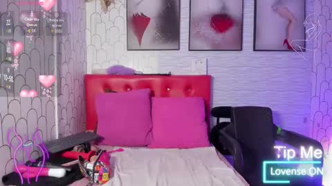 ella rouse online show from February 20, 2025, 12:04 pm