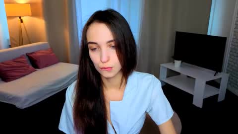 ellaasteele online show from September 12, 2025, 1:55 pm