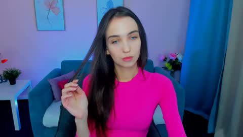 ellaasteele online show from September 25, 2025, 1:26 pm