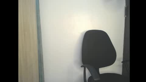 ella online show from April 13, 2026, 6:08 am